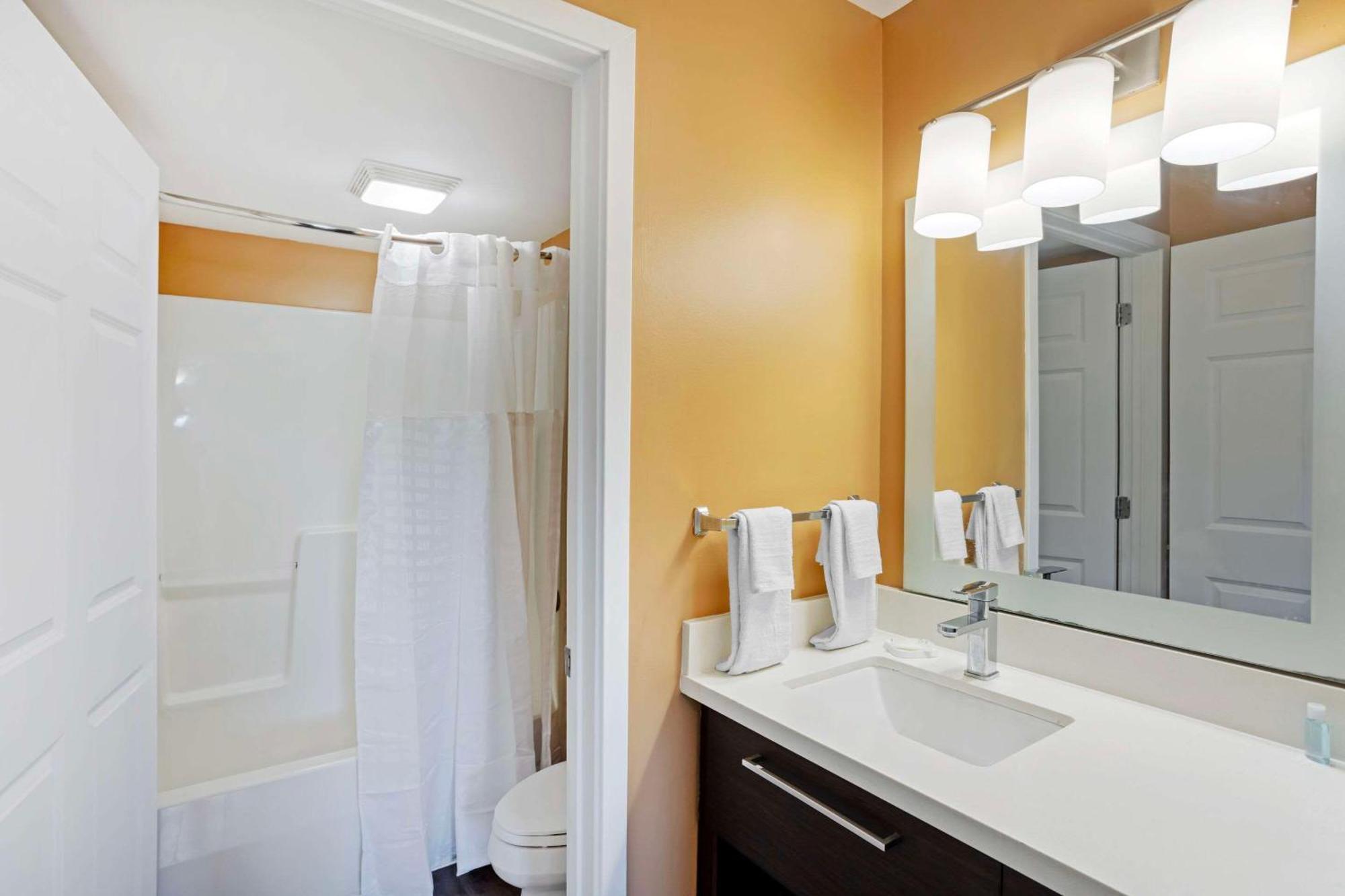Mainstay Suites Mt Laurel - Philadelphia Mount Laurel Dış mekan fotoğraf